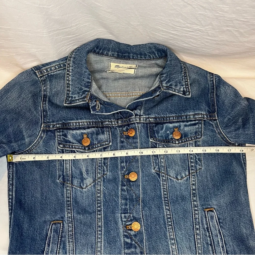 Madewell Classic Women's Medium Denim Jean Jacket Blue EUC - Picture 6 of 11